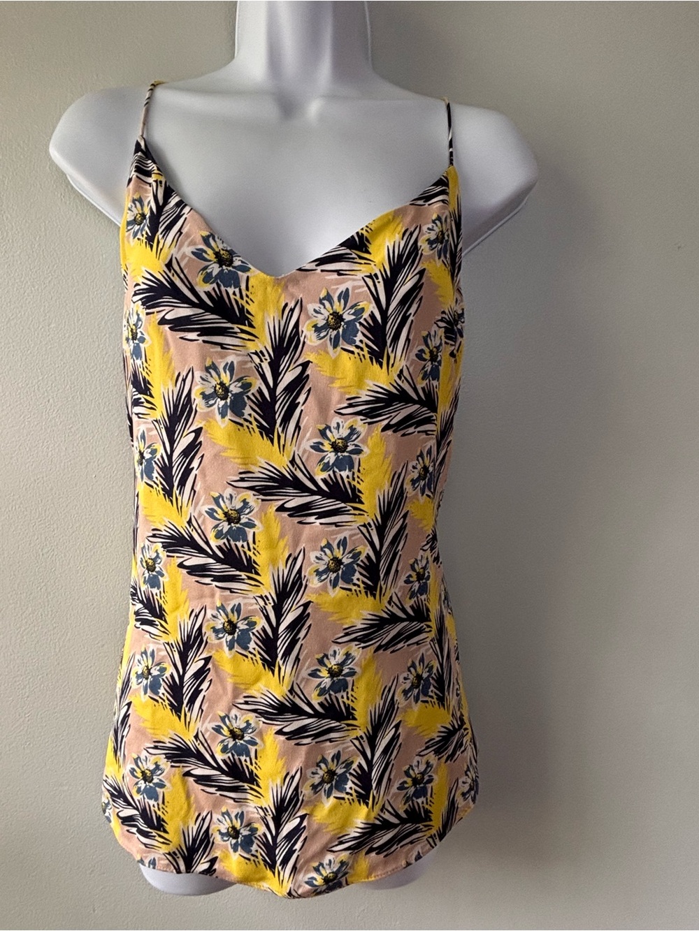 J. Crew Yellow Pink Navy Floral V-Neck Spaghetti Strap Camisole SZ 10T Coquette